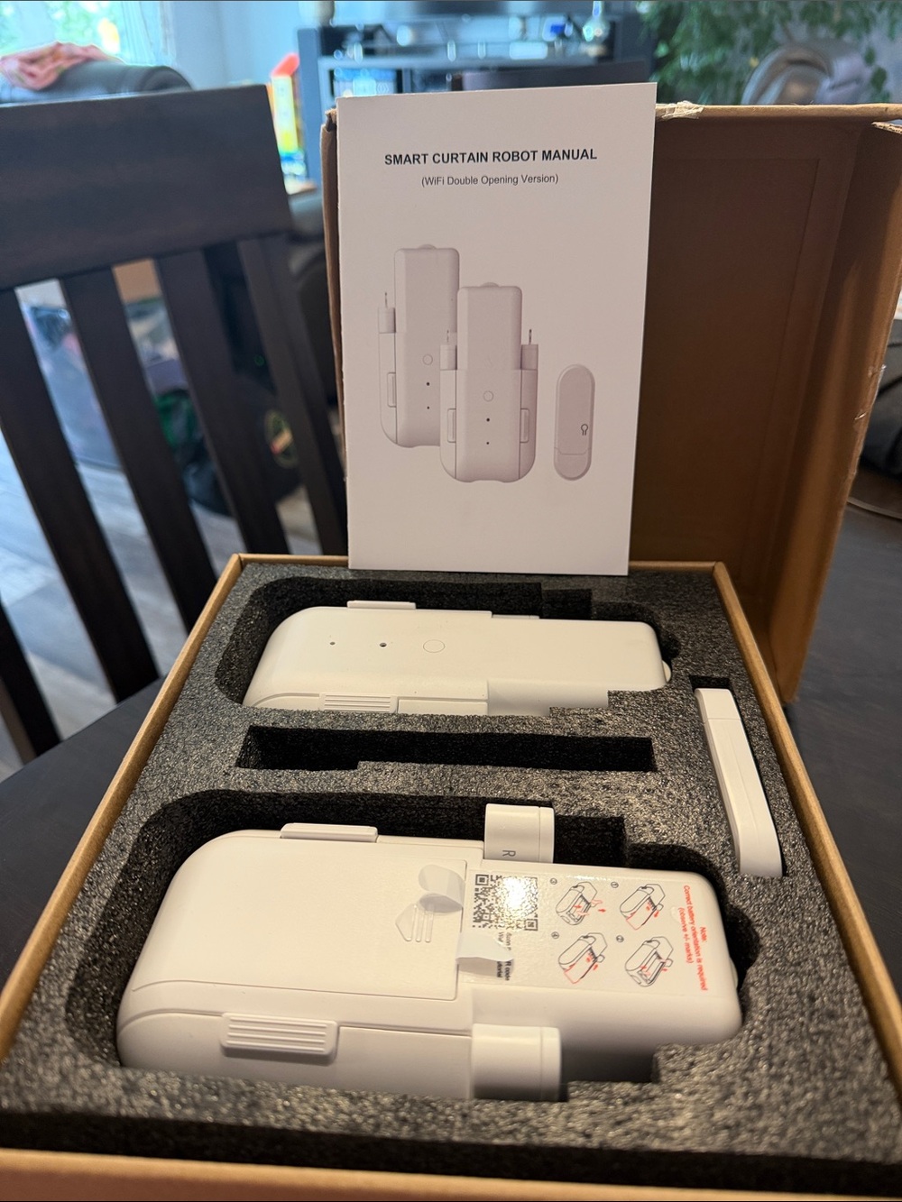 Smart Curtain Robot - White WiFi Motorized Curtain Opener